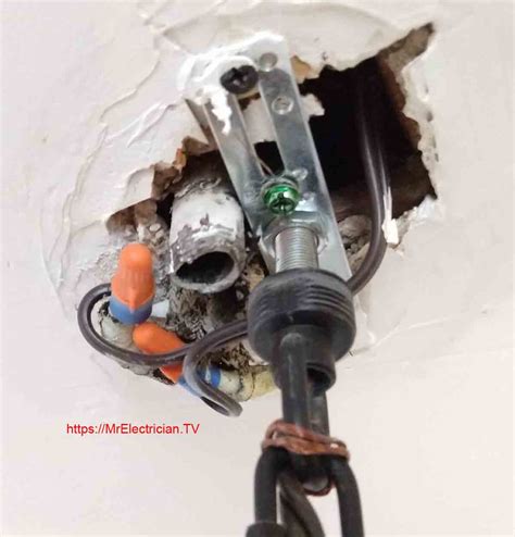 easy way to remove electric ceiling box|old work junction box ceiling.